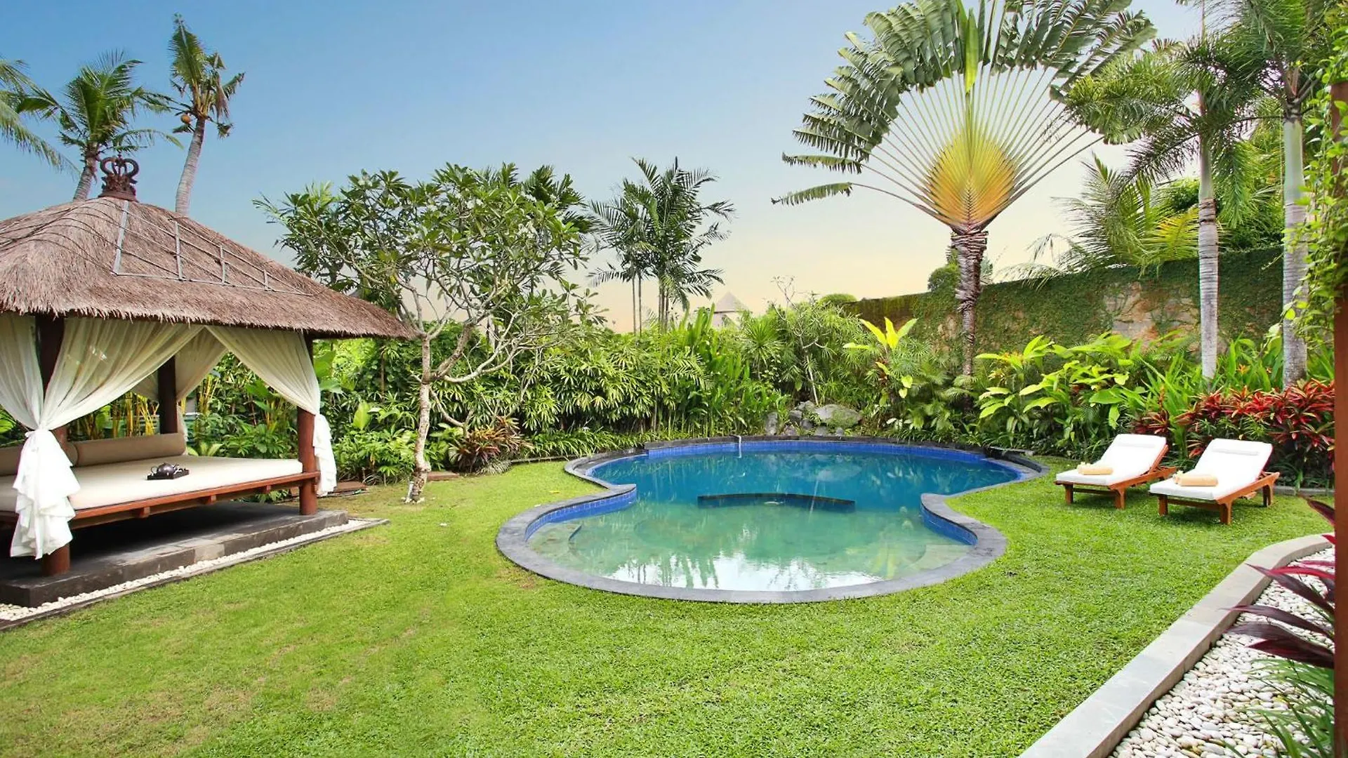 Villa In Umalas, 4Bdr Pool & Spa Canggu  0*, Canggu (Bali) Indonesia